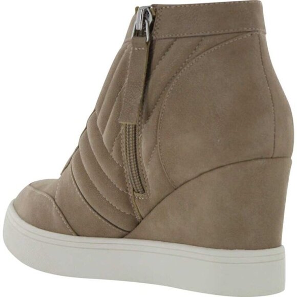 NWOT - Women's Mia Kaleb Wedge Heel Bootie Stone Vegan Suede - Size 9.5M - Picture 15 of 16